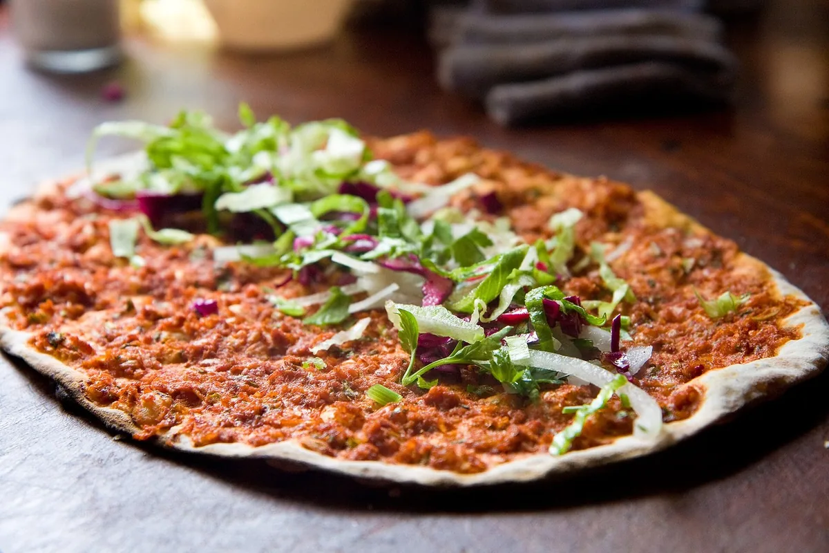 Cevizli Lahmacun
