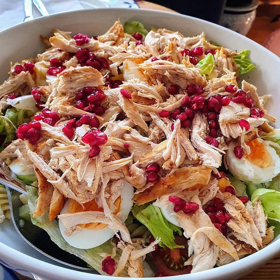 Tavuklu Salata