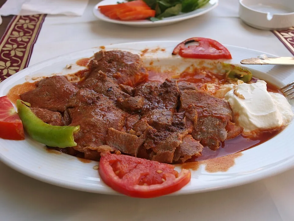 Yoğurtlu Kebap